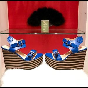 * NWOT Authentic Giampaolo Viozzi Wedge